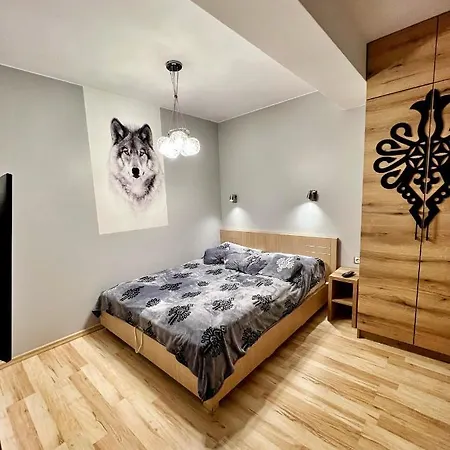 Apartment Wilcza Jama Z Kominkiem - Viva Pod Giewontem *