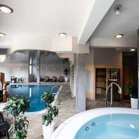 Wilcza Jama Z Kominkiem - Viva Pod Giewontem Zakopane