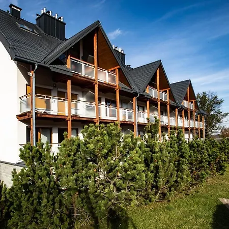 Wilcza Jama Z Kominkiem - Viva Pod Giewontem *